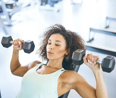 On-site fitness center and cafe for students